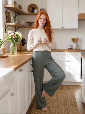 Zenana Waffle Knit Wide Leg Lounge Pants – Medium – NWOT